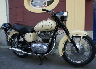 Jakie opony do motoru 125?