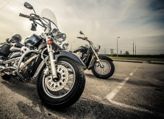 Jak jeździć na motorze jako pasażer?