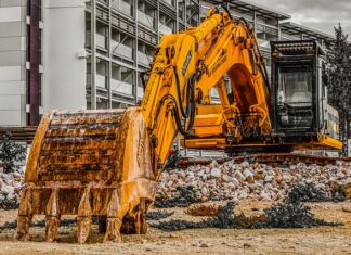 Jak działa układ hydrauliczny w wózku widłowym?