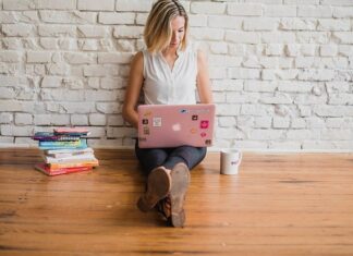 Czym konserwować podłogę w przyczepie kempingowej?