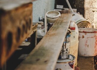 Czy można przerobić busa na kampera?