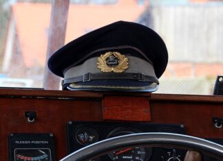 Jak zrobić czapkę z komina?