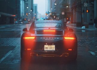 Co daje hamowanie z międzygazem?