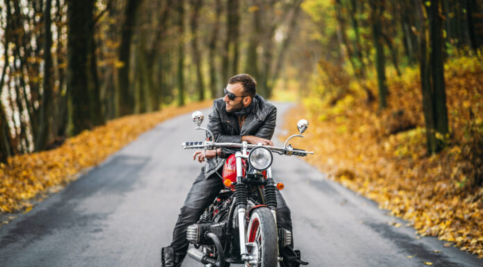 Nowy czy używany? Porównanie opłacalności zakupu motocykla Porównanie opłacalności zakupu motocykla